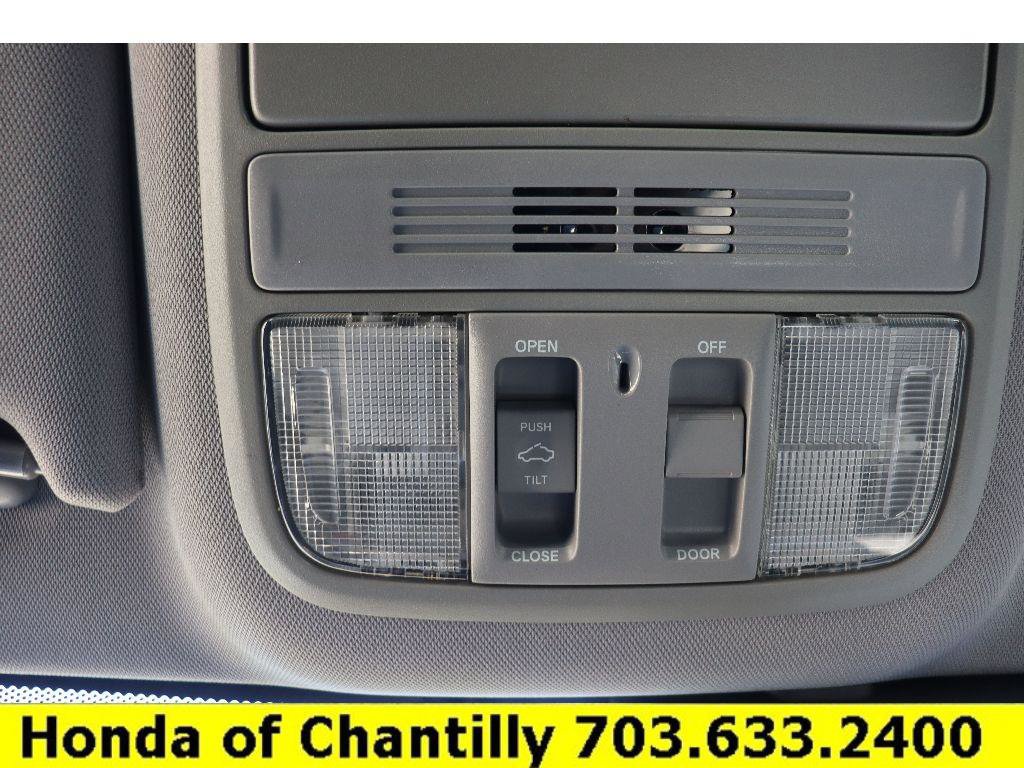 Certified 2019 Honda Accord EX image 21