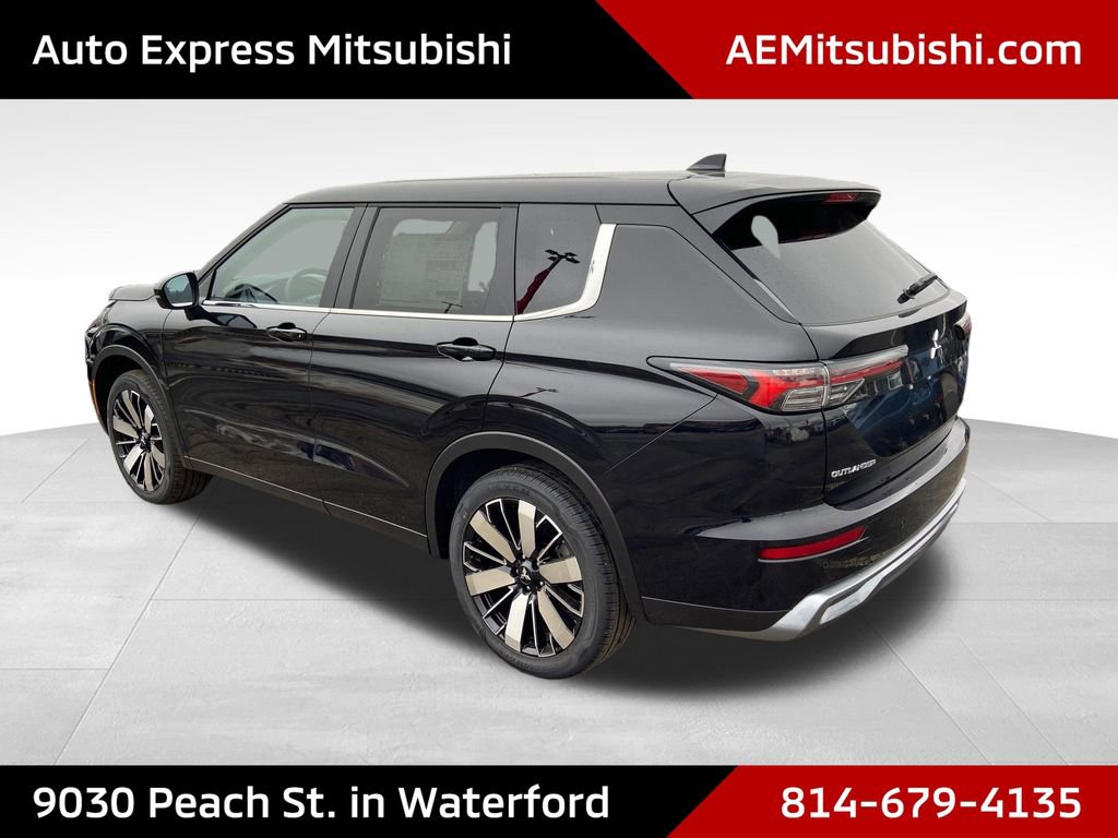 New 2026 Mitsubishi Outlander SE image 5