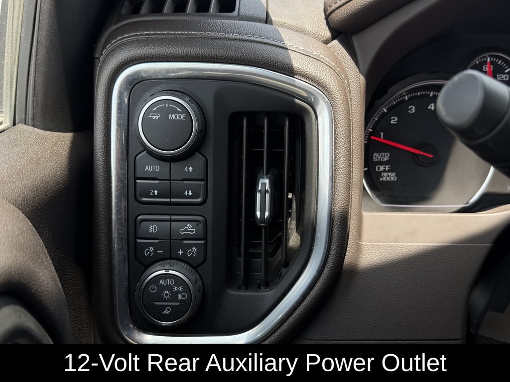 Used 2022 Chevrolet Silverado 1500 LTZ w/ LTZ Convenience Package II AWD/4WD image 28