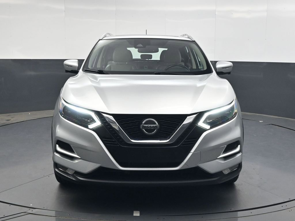 Used 2022 Nissan Rogue Sport SL w/ Premium Package FWD image 9