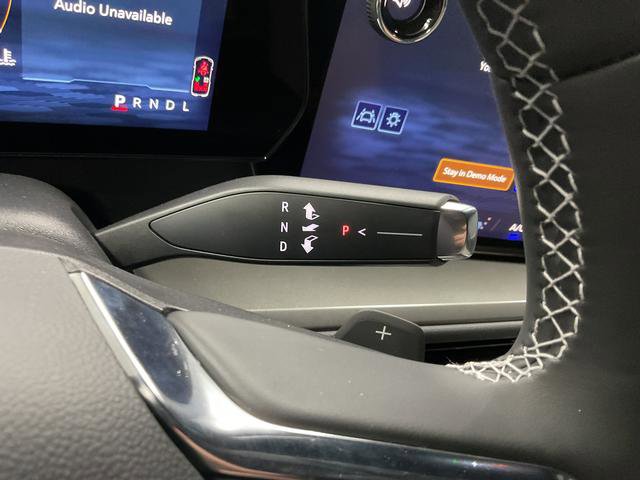 New 2026 Chevrolet Traverse LT w/ Sun and Wheel Package image 23