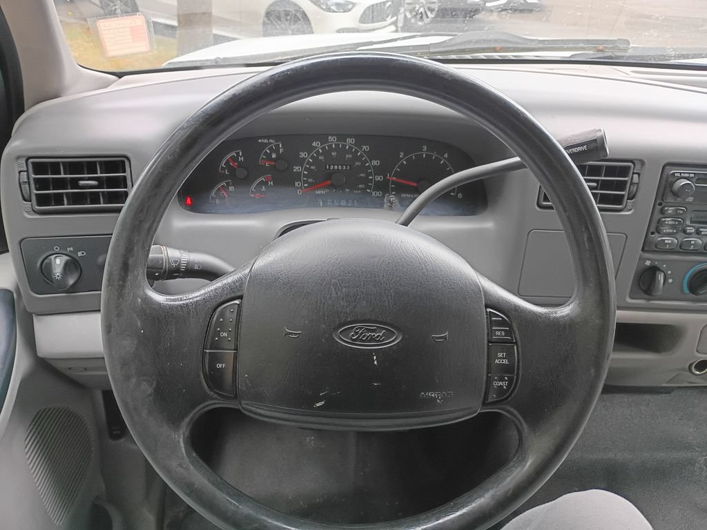 Used 2001 Ford F250 XL RWD image 16