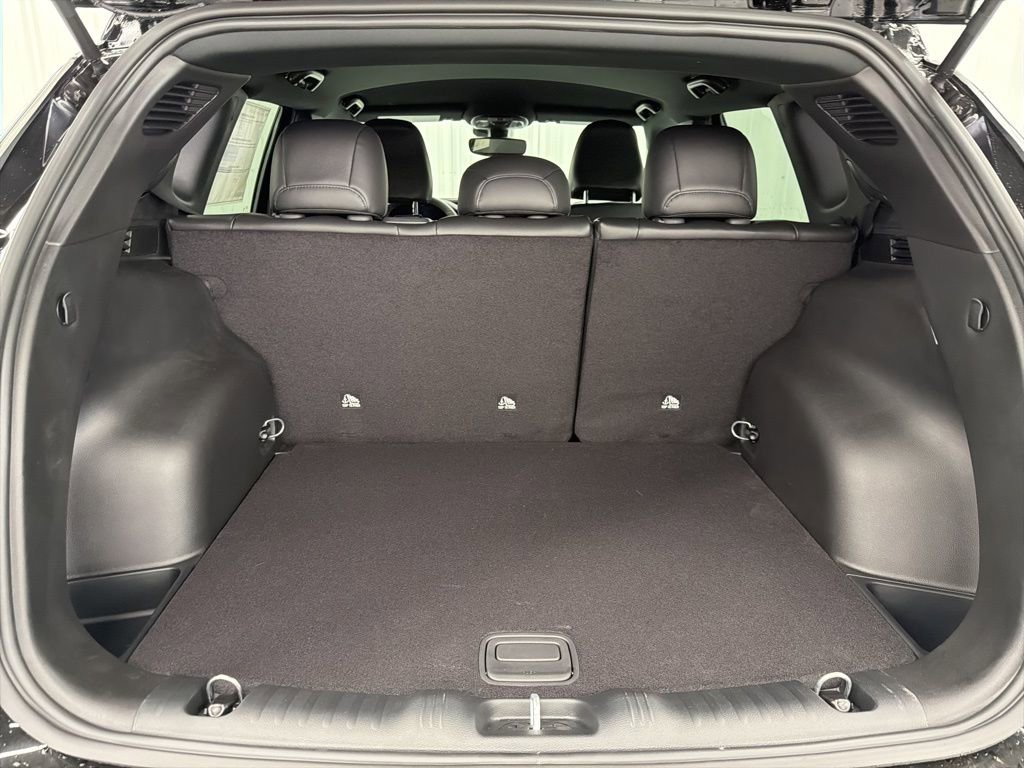 New 2026 Jeep Compass Latitude image 7