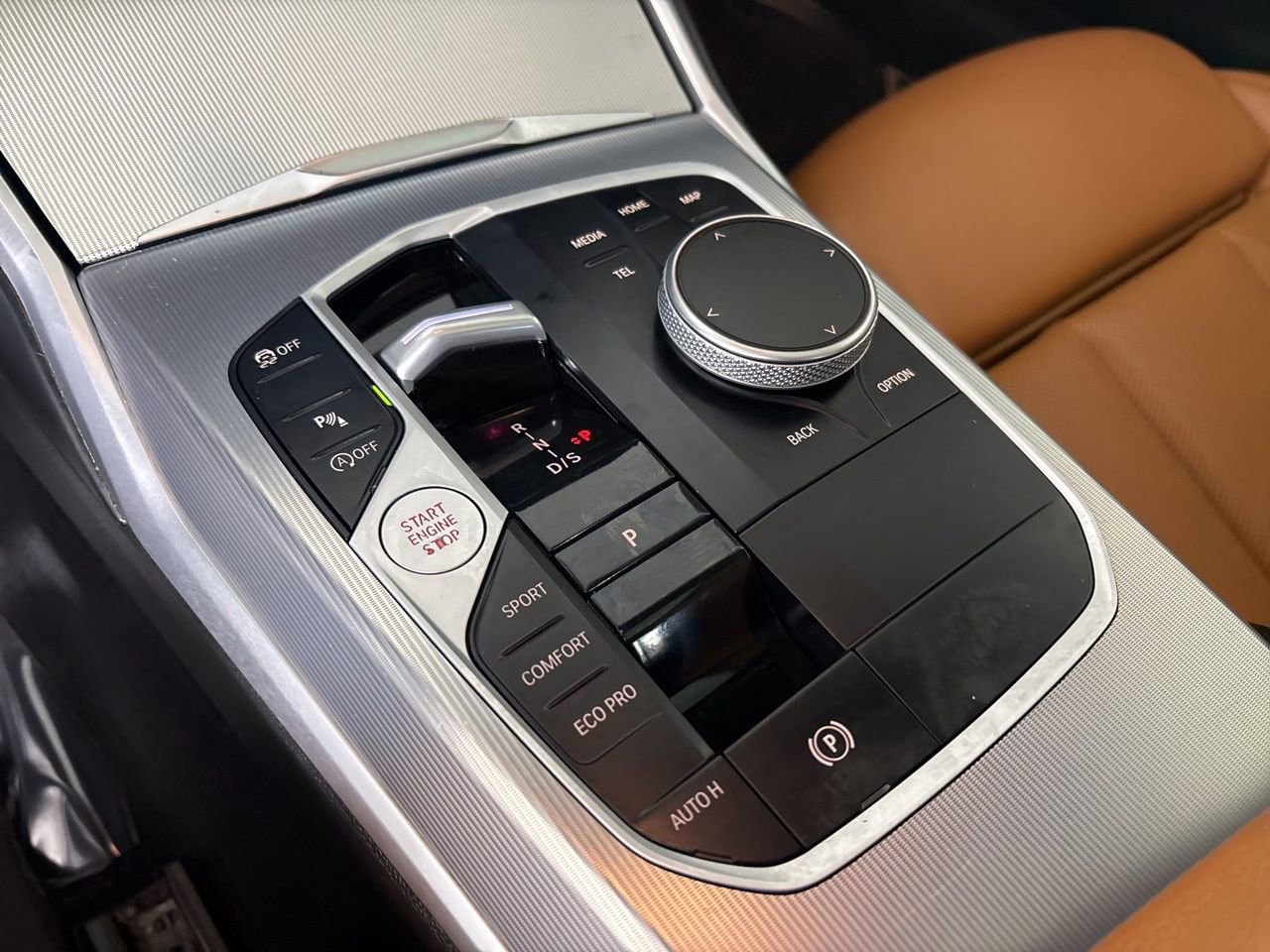 Used 2023 BMW 230i xDrive Coupe w/ Premium Package image 19