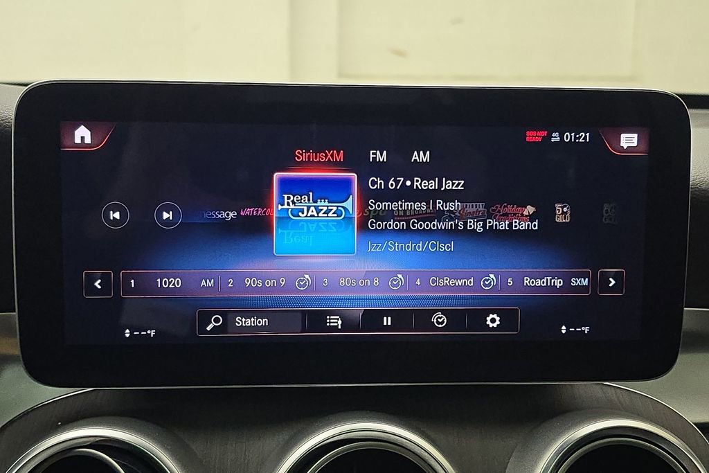 Used 2022 Mercedes-Benz GLC 300 4MATIC image 17