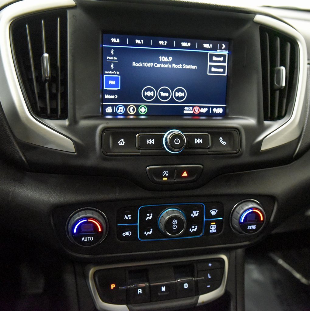 Used 2023 GMC Terrain SLE image 7