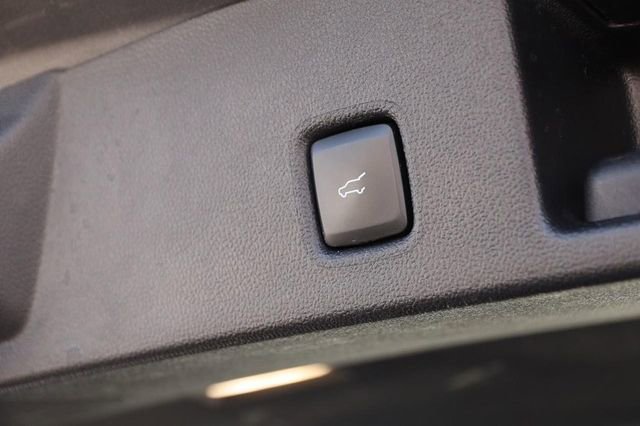 Certified 2024 Ford Escape ST-Line image 8