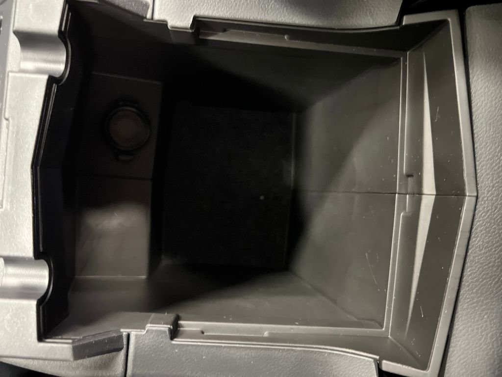 Used 2023 Subaru Forester Limited AWD/4WD image 29