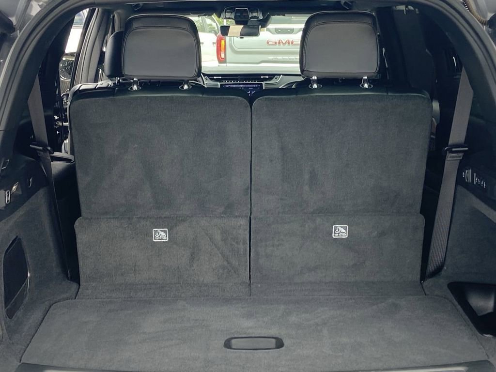 Used 2023 Jeep Grand Cherokee L Summit w/ Advanced Protech Group IV AWD/4WD image 23