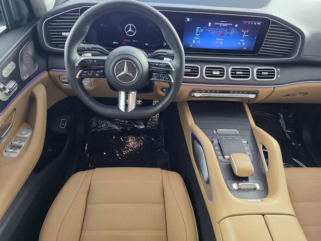 Certified 2025 Mercedes-Benz GLS 450 4MATIC image 13