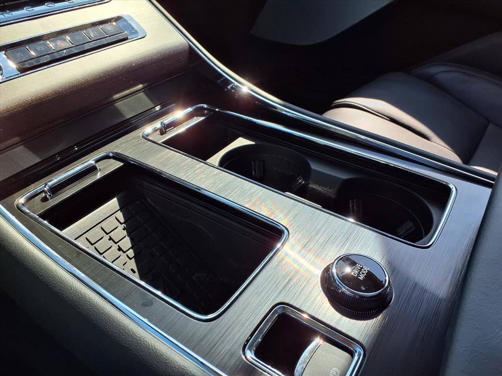 New 2025 Lincoln Aviator Reserve w/ Luxury Package image 21