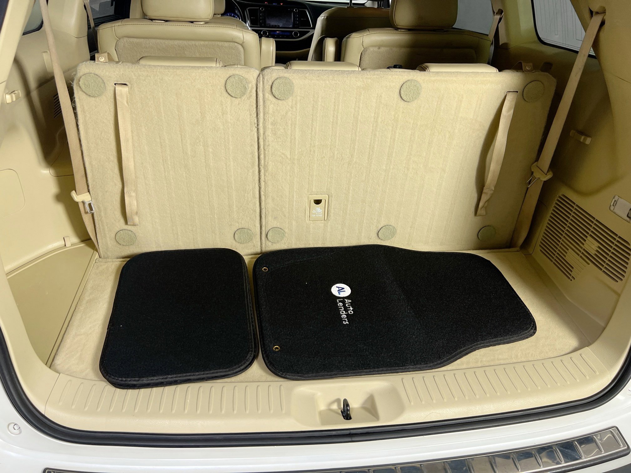 Used 2018 Toyota Highlander Limited Platinum w/ Protection Package #3 image 28