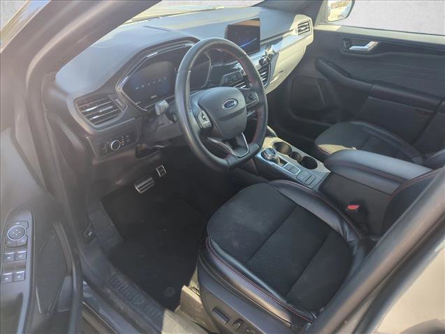 Used 2024 Ford Escape ST-Line image 5