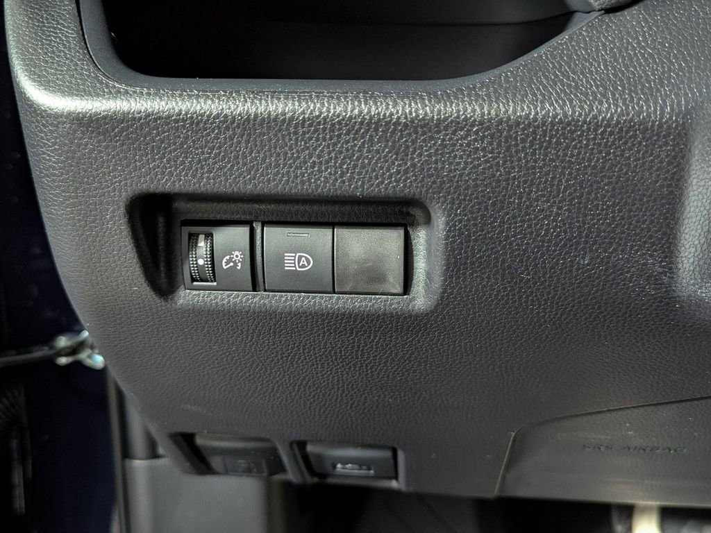 New 2025 Toyota RAV4 XLE image 23