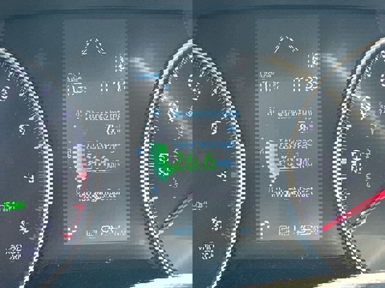 Used 2021 Toyota RAV4 XLE Premium image 10