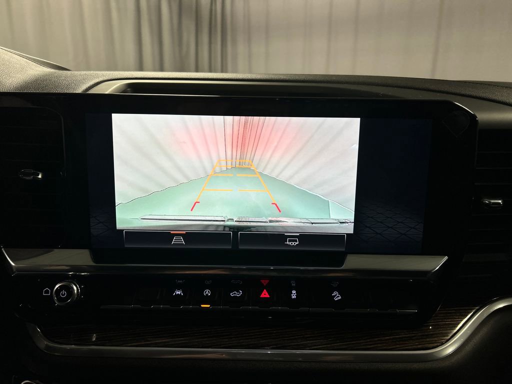 Used 2025 GMC Sierra 1500 Elevation w/ LPO, Elevation Black Package image 18