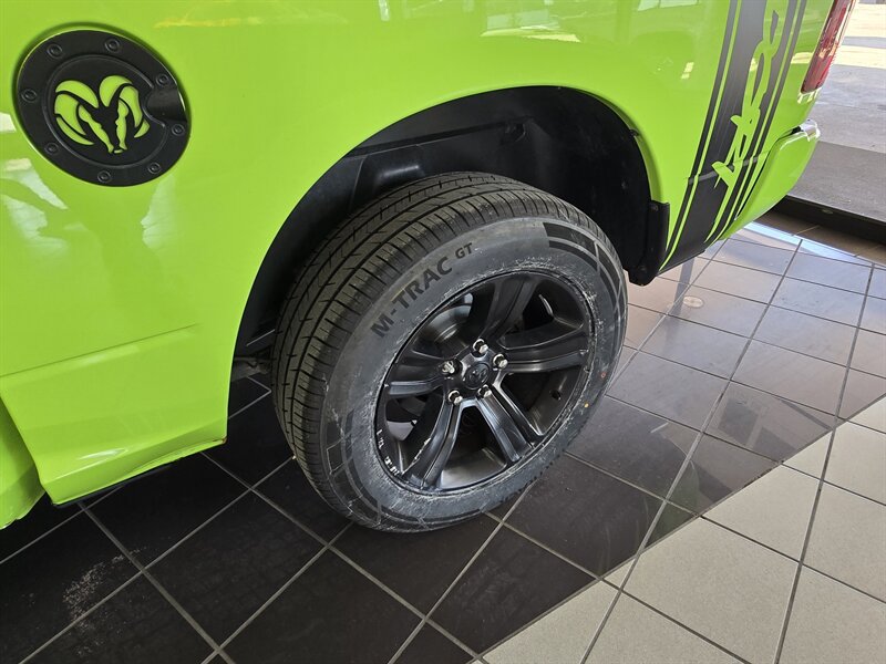 Used 2017 RAM 1500 Sport w/ Sublime Green Sport Package AWD/4WD image 39