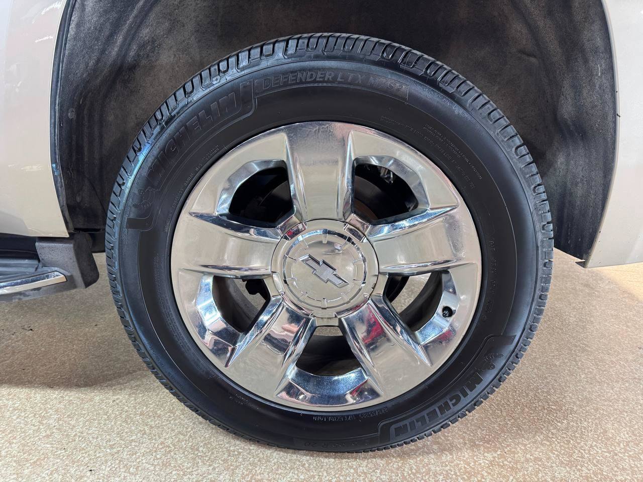 Used 2015 Chevrolet Tahoe LTZ AWD/4WD image 46