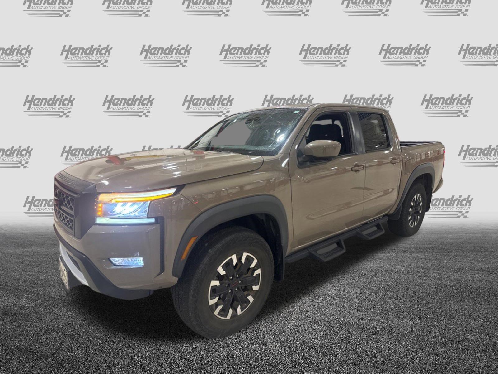 Used 2023 Nissan Frontier PRO-4X w/ Pro Convenience Package AWD/4WD image 5