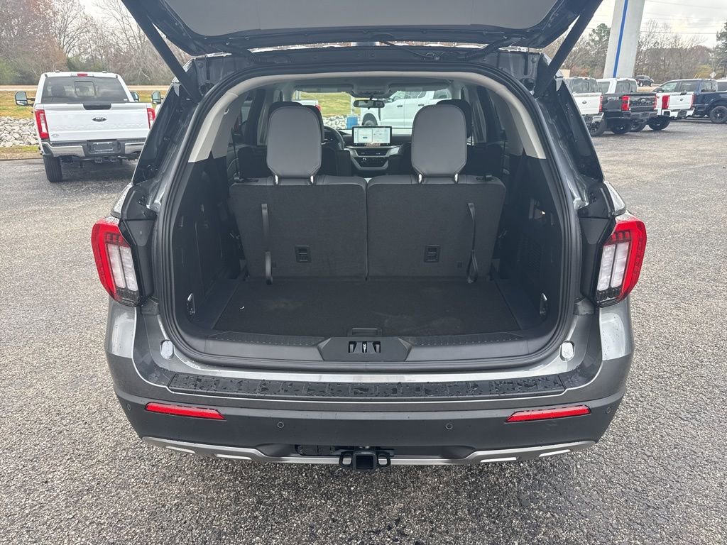 New 2026 Ford Explorer Active w/ Active Comfort Package image 17