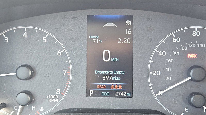 Used 2025 Toyota Corolla LE FWD image 17