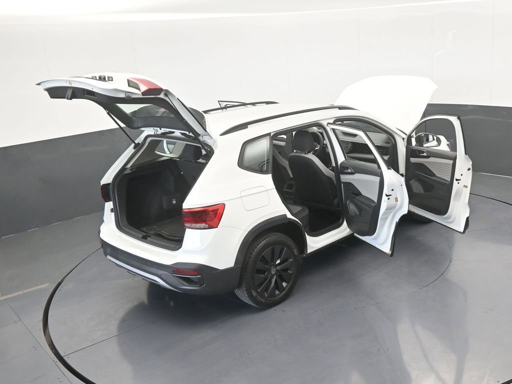 Used 2022 Volkswagen Taos S image 61