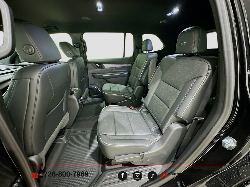 New 2026 Buick Enclave Sport Touring w/ Power Package FWD image 25