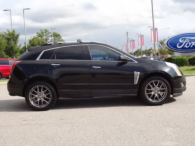 Used 2016 Cadillac SRX Premium w/ Midnight Edition Package FWD image 4