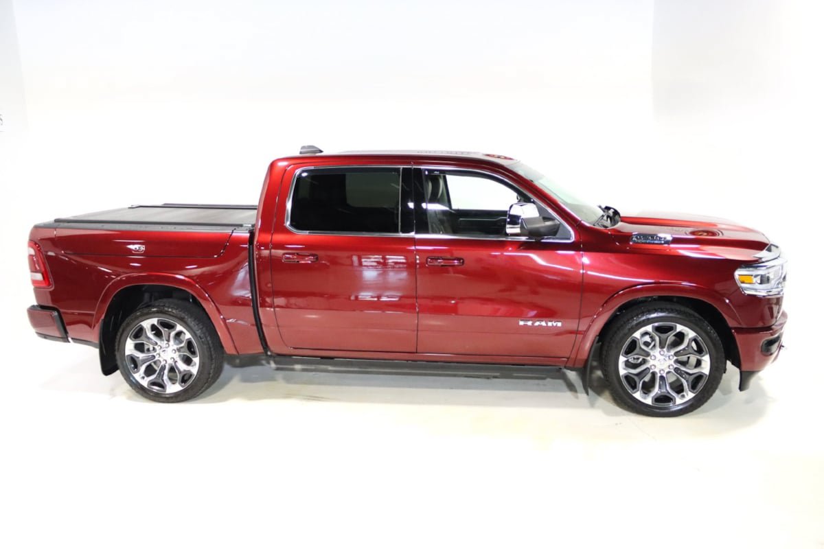Used 2024 RAM 1500 Limited AWD/4WD image 5