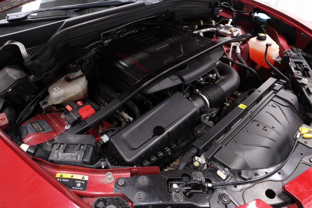 Used 2018 Alfa Romeo Stelvio Sport w/ Quick Order Package 22J Sport image 13