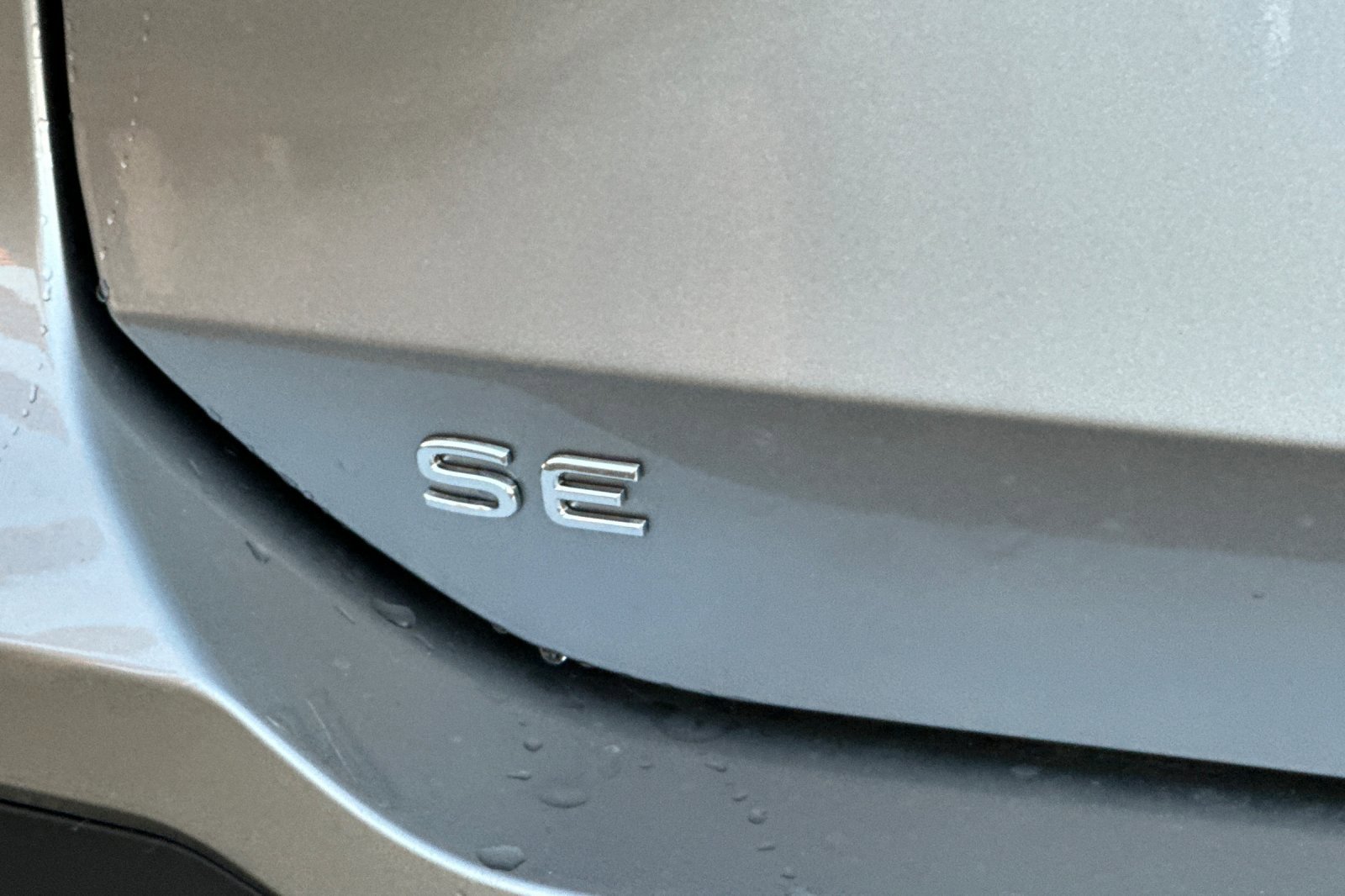 New 2026 Volkswagen Tiguan SE image 26