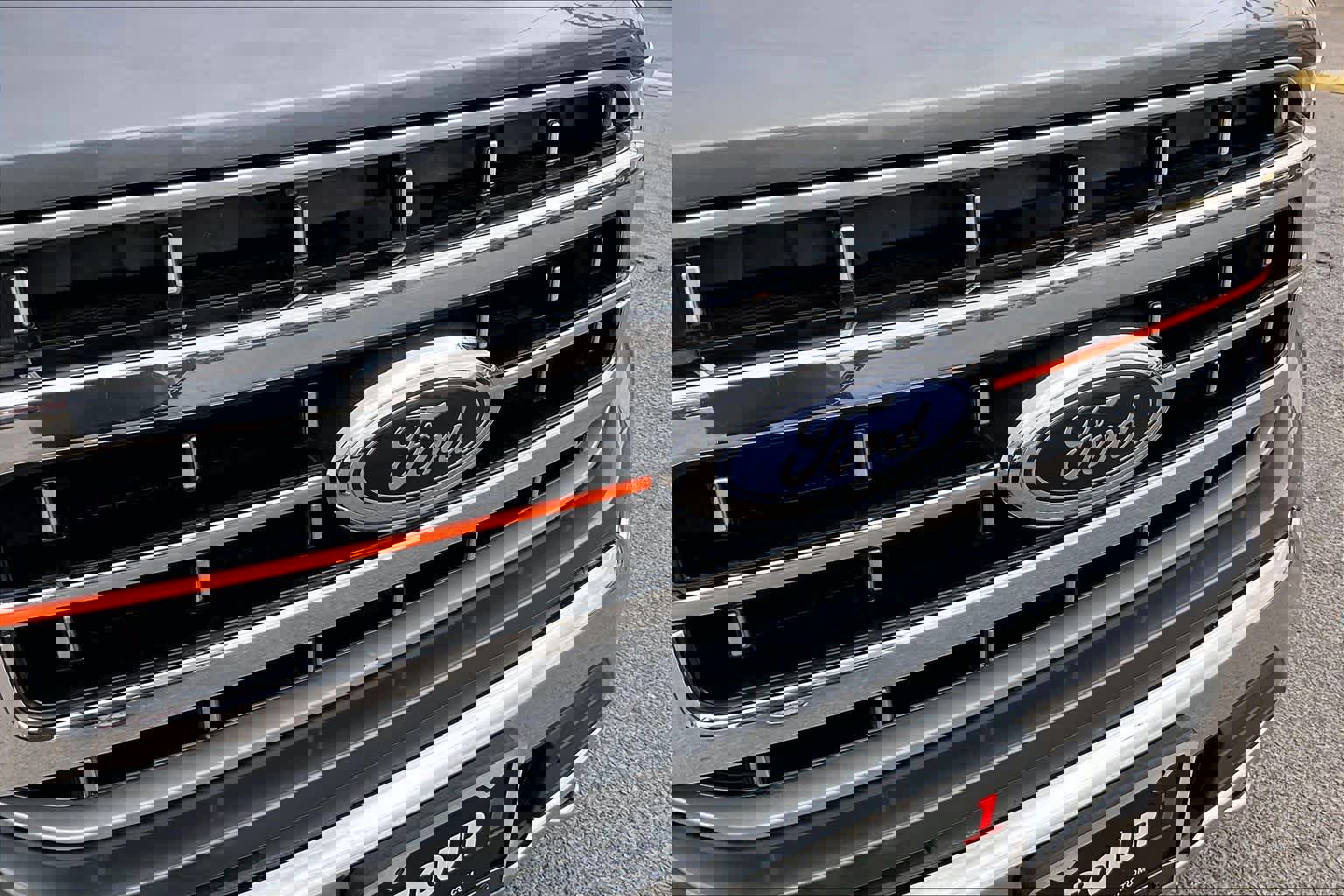 Used 2021 Ford F150 Lariat w/ Equipment Group 502A High image 28