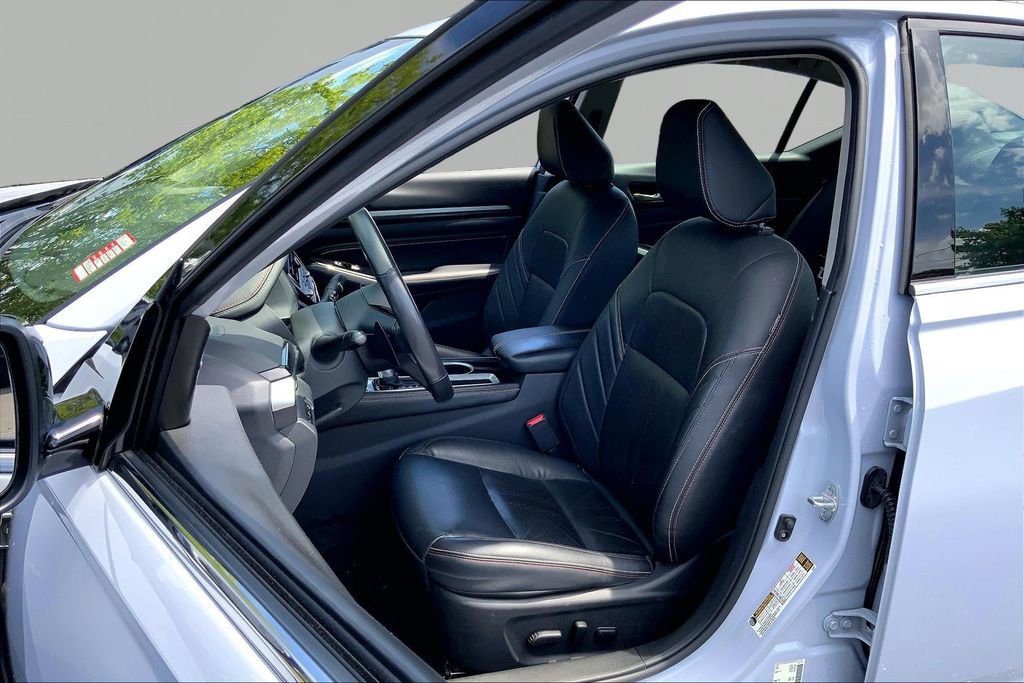 Used 2023 Nissan Altima 2.5 SR w/ SR Premium Package FWD image 14
