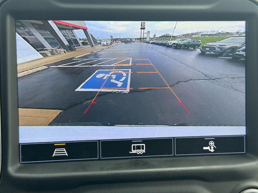 Used 2021 Chevrolet Silverado 1500 LTZ image 24