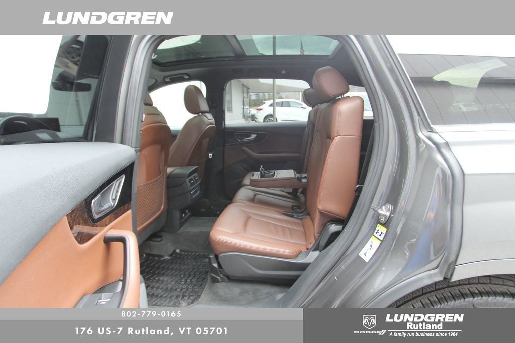 Used 2018 Audi Q7 3.0T Premium Plus w/ Premium Plus Package AWD/4WD image 40