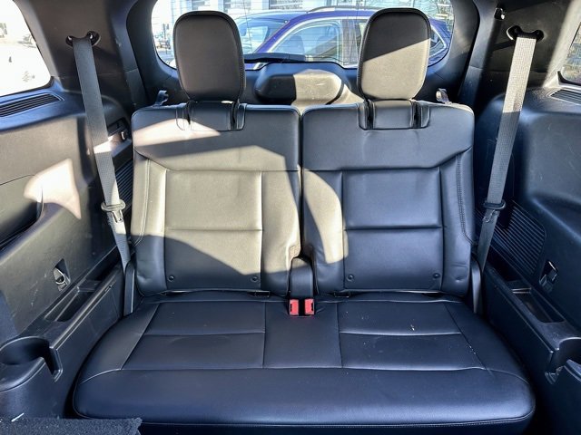 Used 2020 Ford Explorer XLT w/ Equipment Group 202A image 20