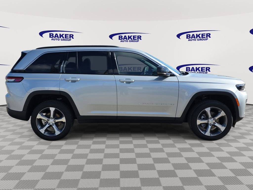 New 2026 Jeep Grand Cherokee Limited image 2