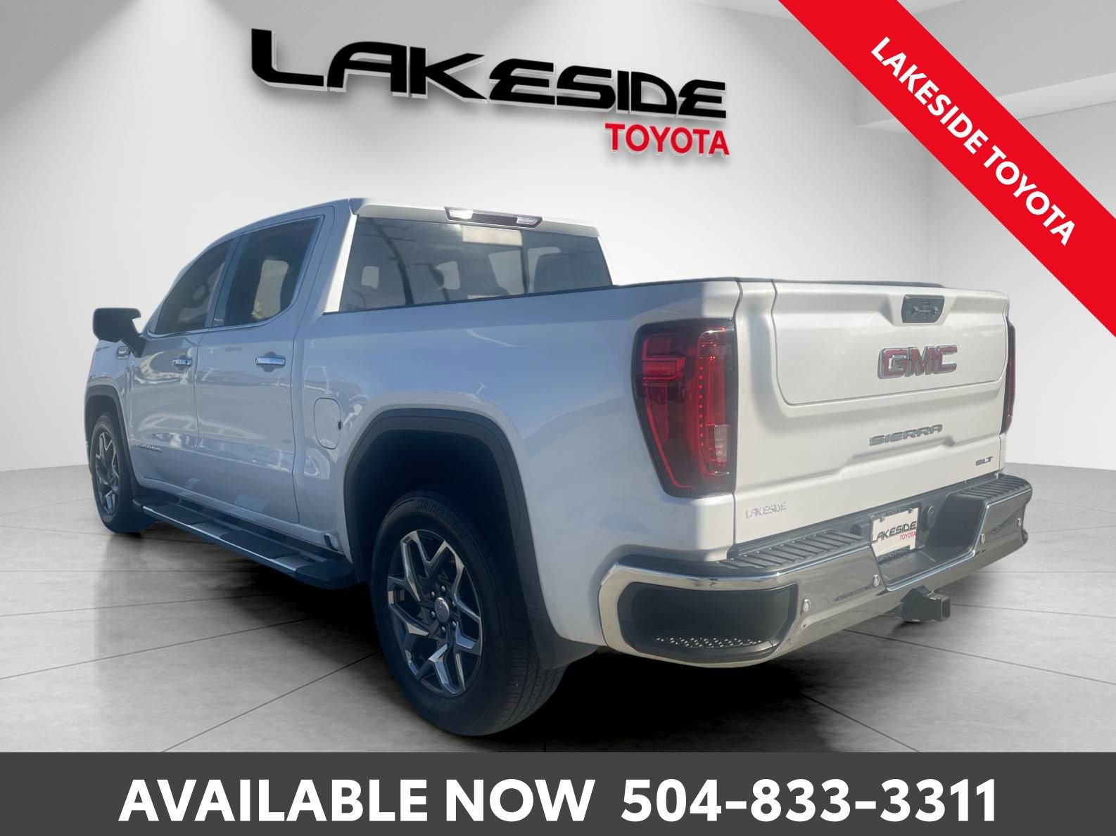 Used 2022 GMC Sierra 1500 SLT image 4