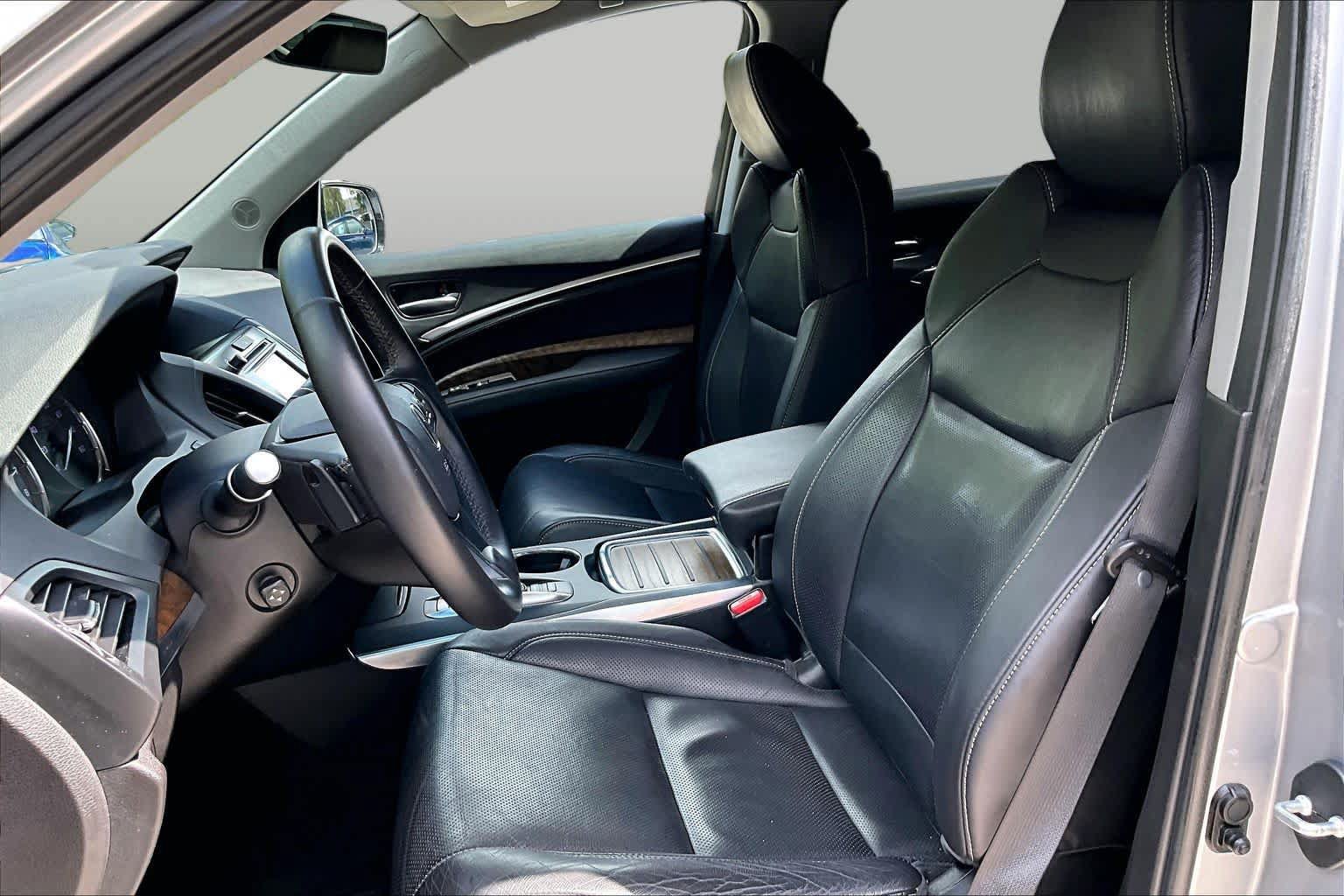 Used 2020 Acura MDX w/ Technology Package AWD/4WD image 8