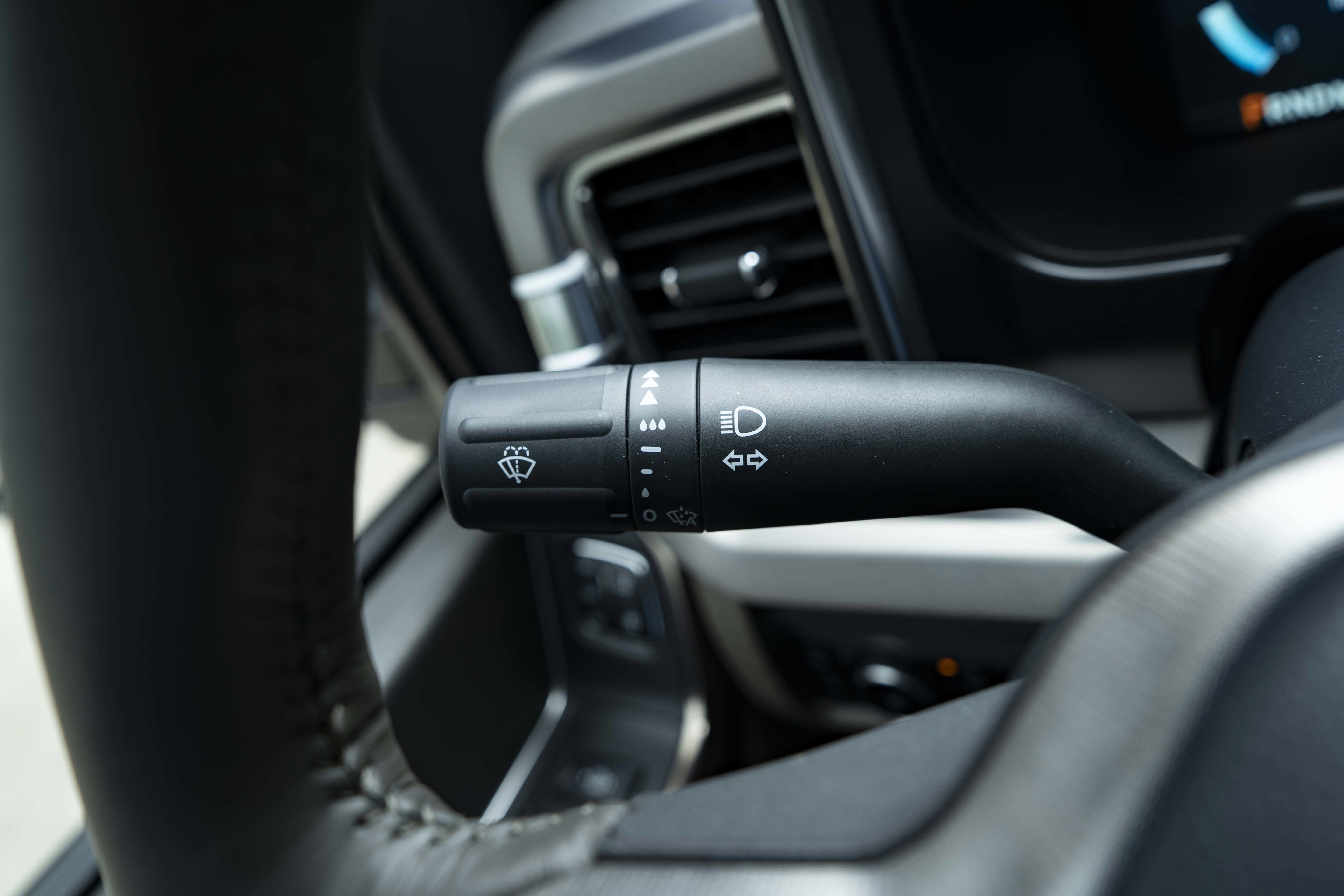 Used 2026 Ford F450 Platinum w/ Platinum Plus Package image 25