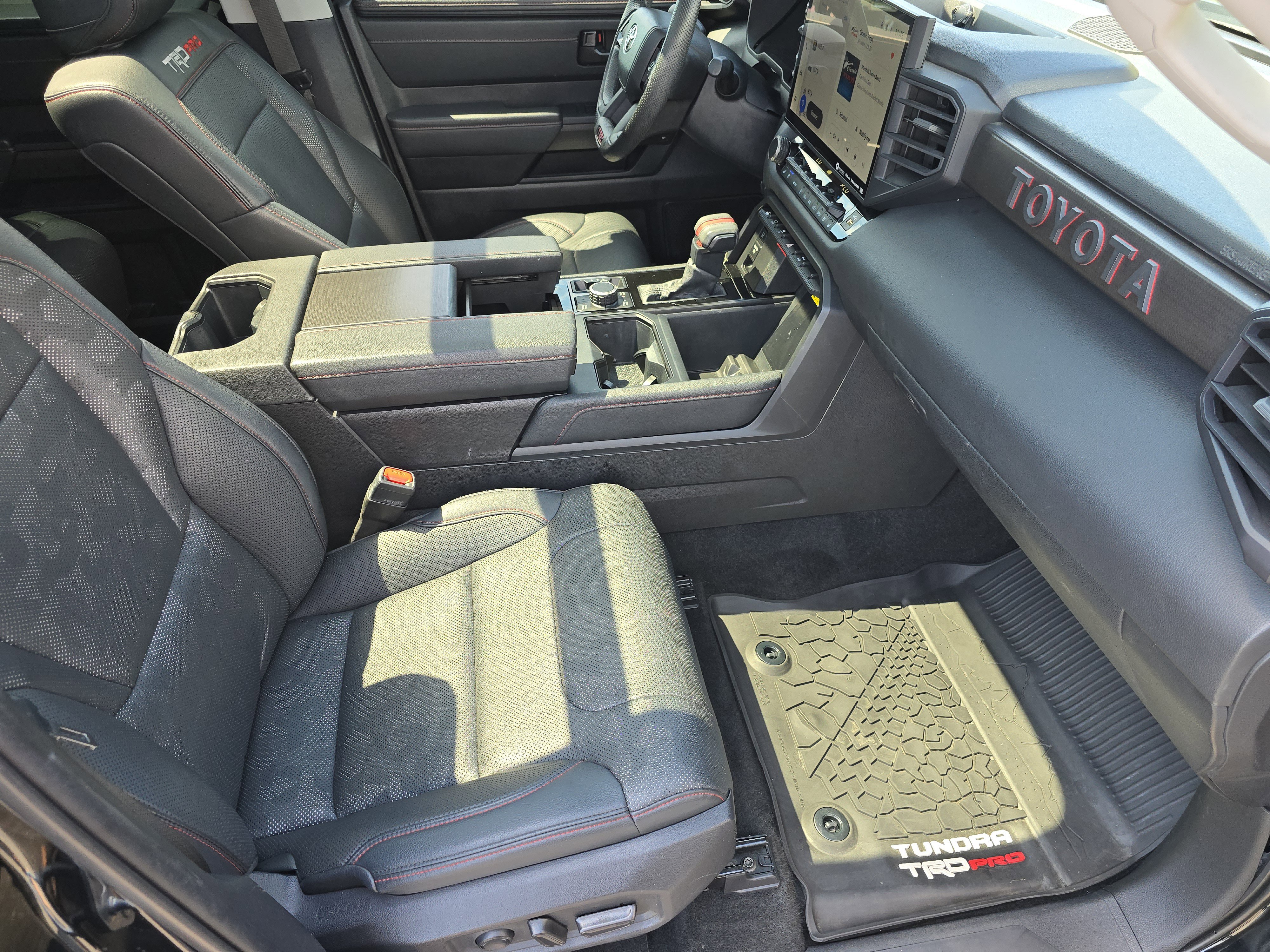 Used 2022 Toyota Tundra TRD Pro AWD/4WD image 29