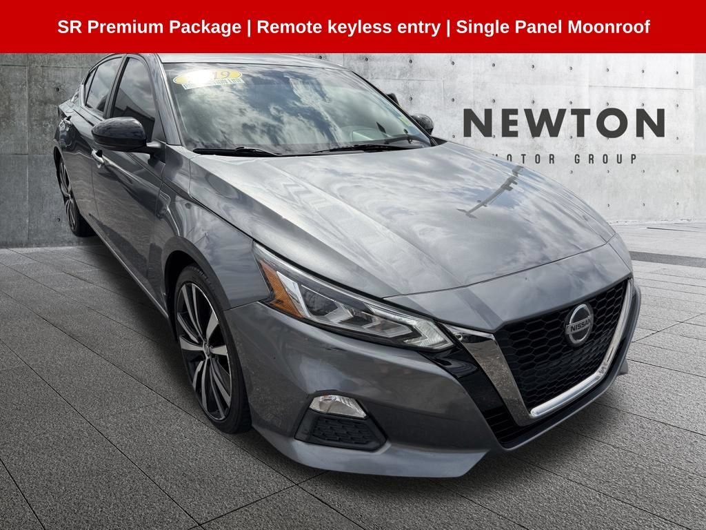 Used 2021 Nissan Altima 2.5 SR w/ SR Premium Package