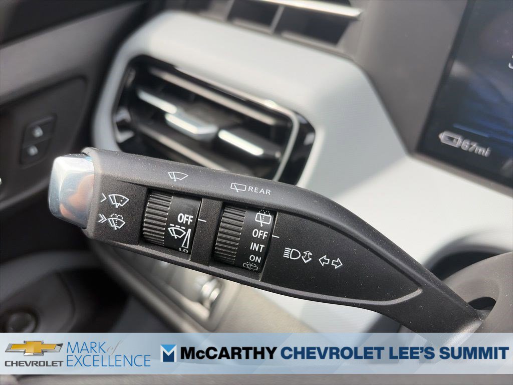 New 2027 Chevrolet Bolt LT w/ Comfort Package FWD image 21