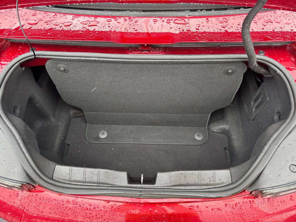 Used 2022 Chevrolet Camaro LT w/ RS Package image 17