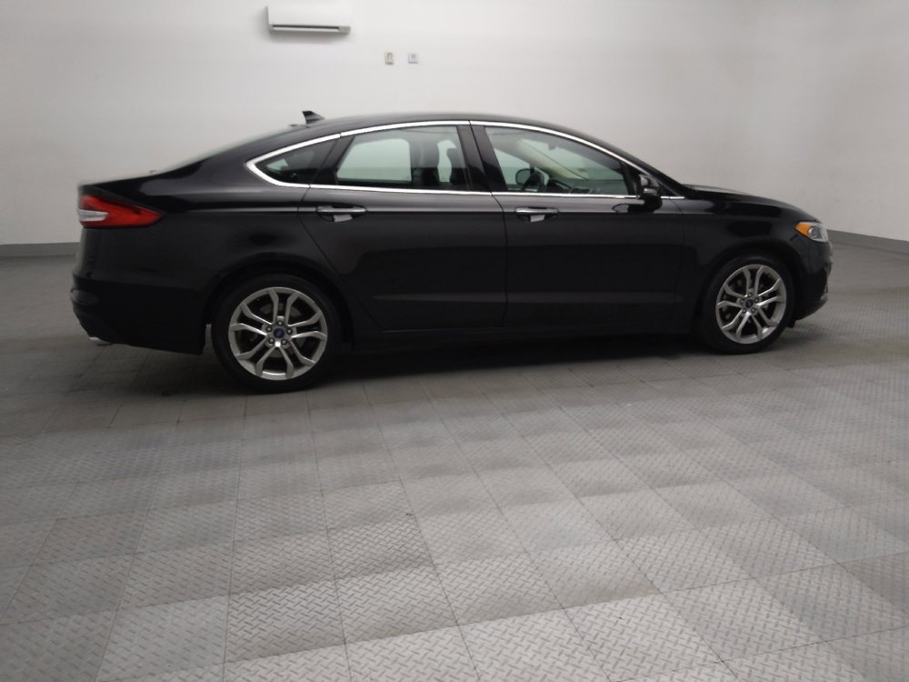 Used 2019 Ford Fusion SEL image 10