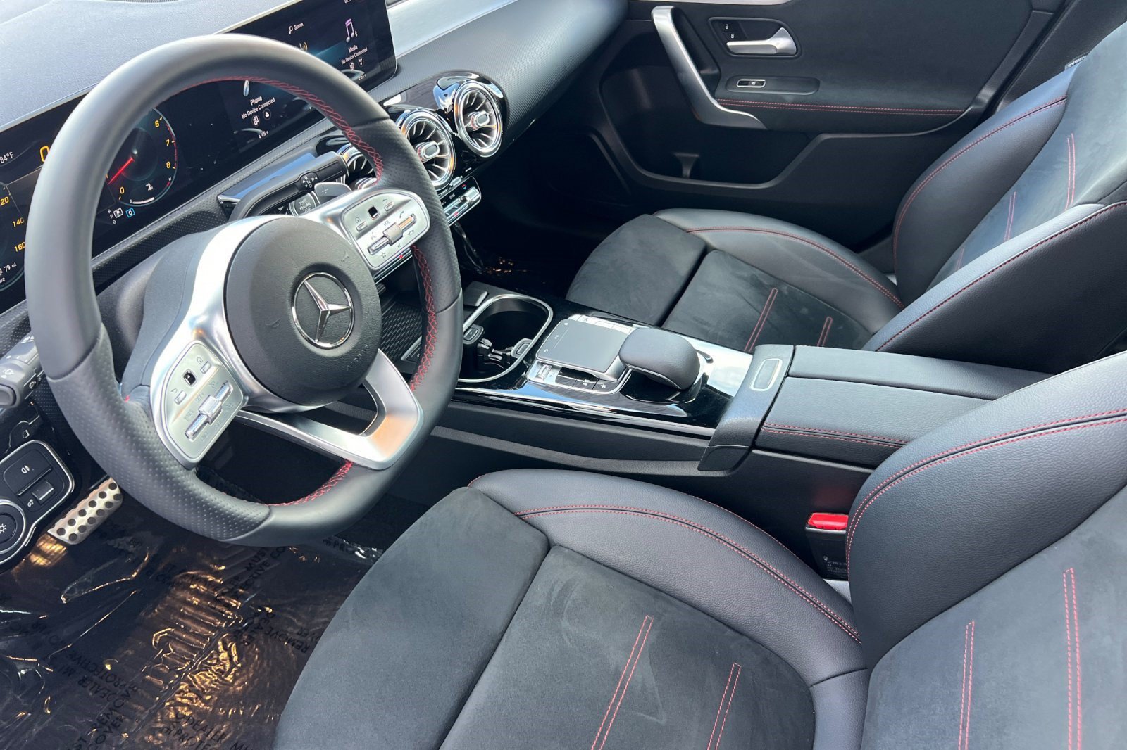 Used 2020 Mercedes-Benz A 220 image 4