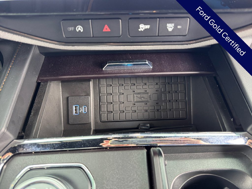 Certified 2024 Ford Expedition Platinum AWD/4WD image 21