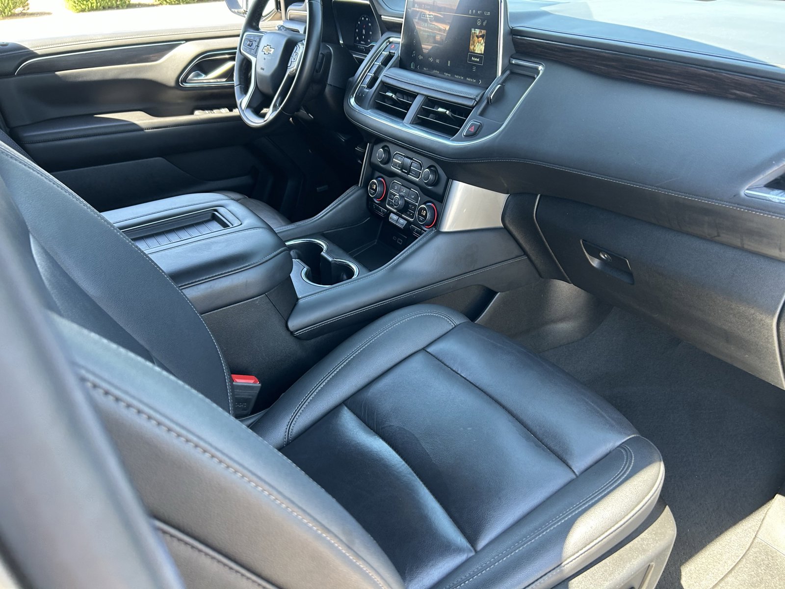 Certified 2024 Chevrolet Suburban LT image 13