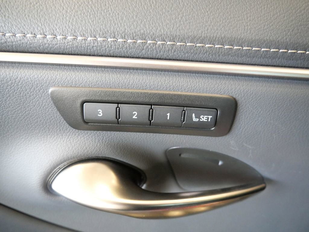 Certified 2025 Lexus ES 350 w/ Premium Package image 35