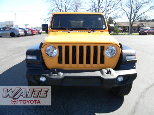 Used 2018 Jeep Wrangler Unlimited Sport S AWD/4WD image 6